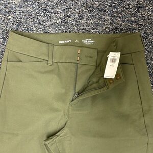 Old Navy Olive Green Pixie Skinny Pants